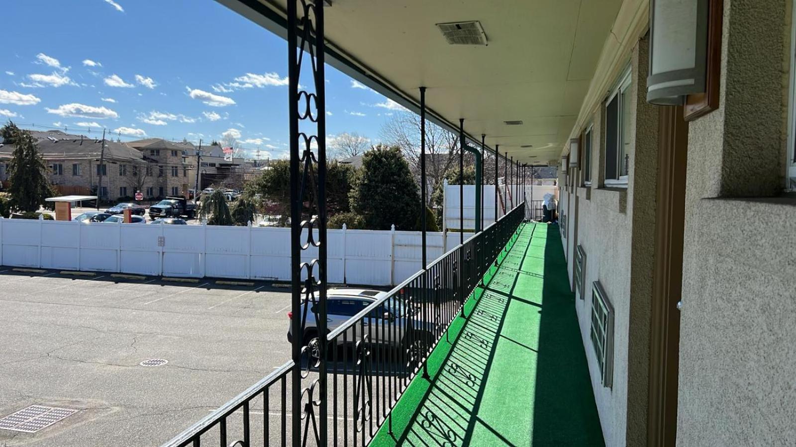 Winslow Motel Линдхърст Екстериор снимка